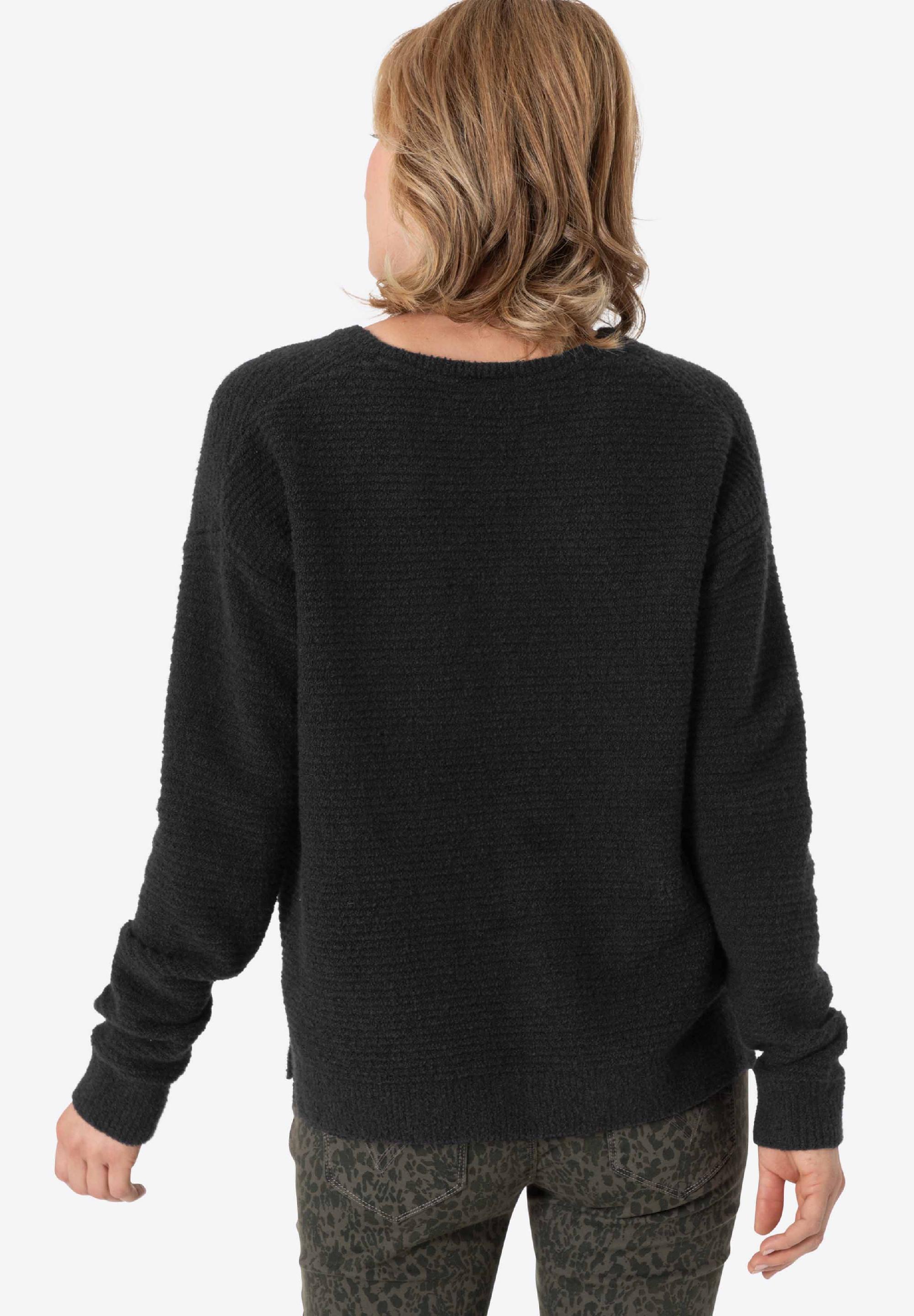 V-neck Pullover