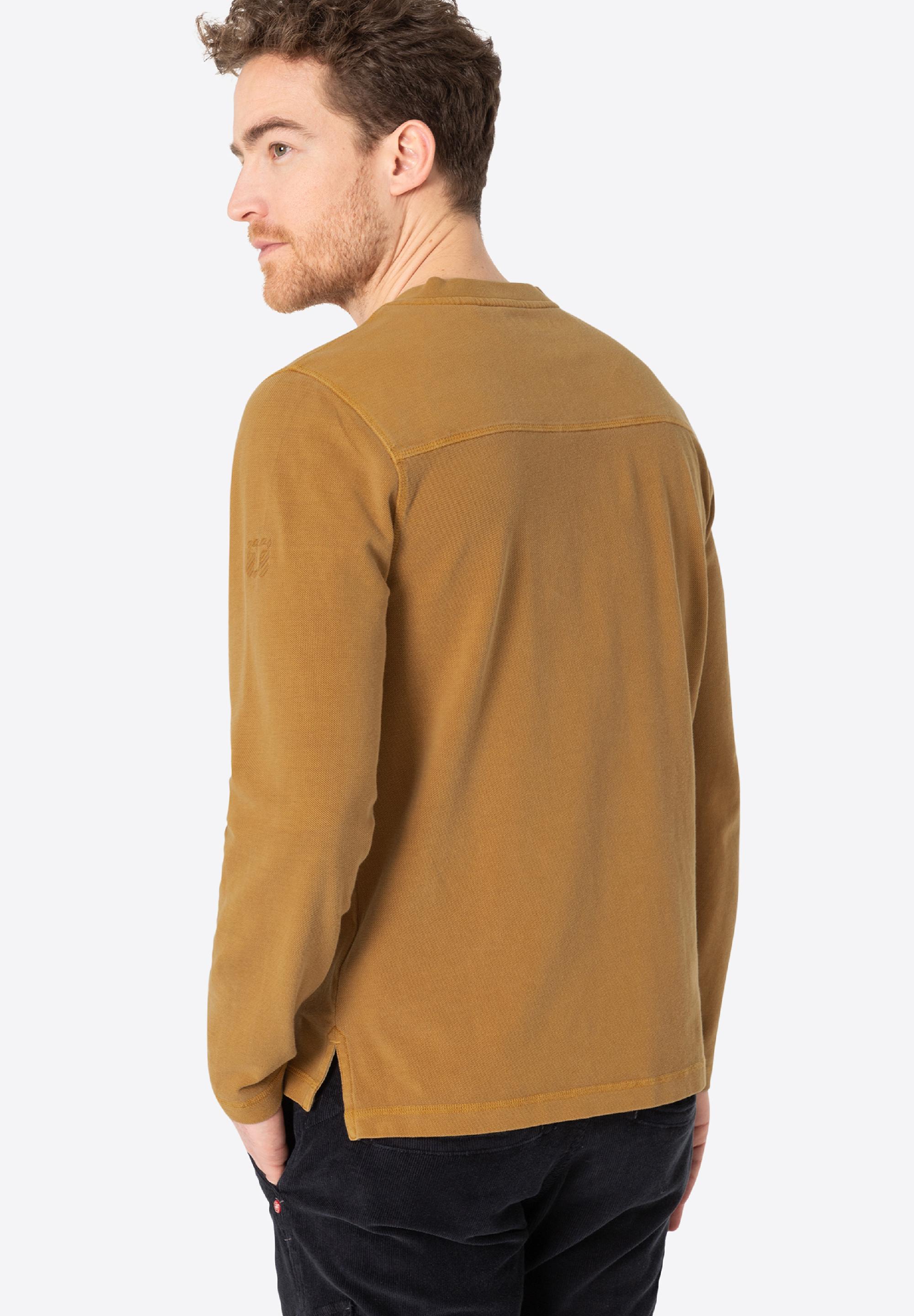 Pique Longsleeve Henley