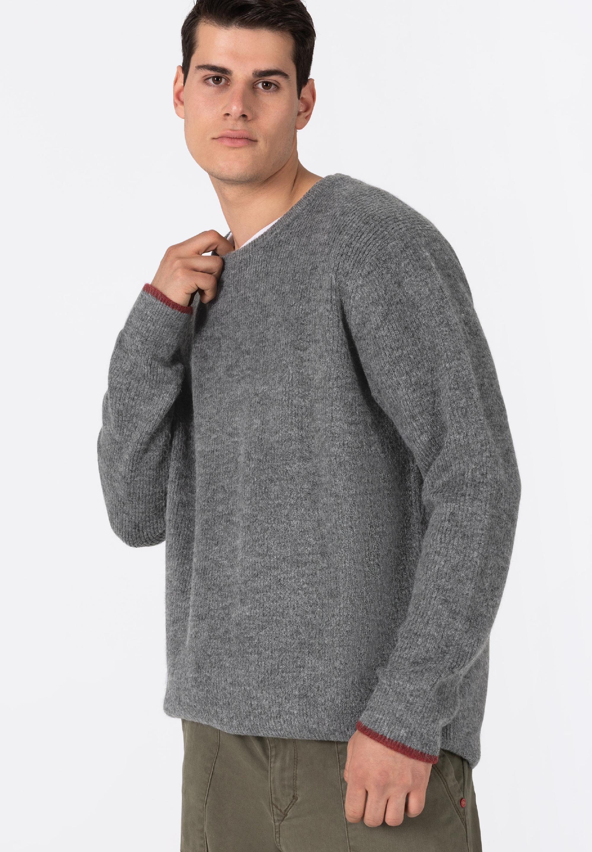 Unisex Knit Pullover